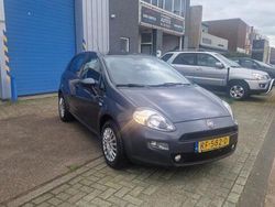 Grijs Gebruikt 2015 Fiat Punto Evo Lounge Hatchback | € 4.450 (Eerlijke prijs)