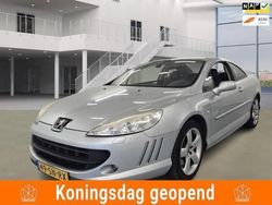 Grijs, metallic lak Gebruikt 2006 Peugeot 407 Coupe Coupé | € 2.995