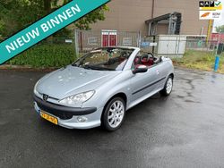 Grijs Gebruikt 2002 Peugeot 206 CC Cabriolet | € 899 (Goede deal)