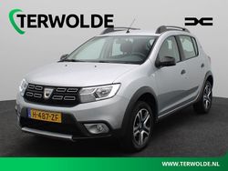Grijs Gebruikt 2020 Dacia Sandero Anniversary Hatchback | € 13.340 (Eerlijke prijs)