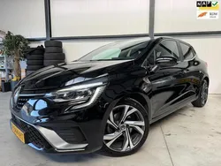 Zwart Gebruikt 2020 Renault Clio V Bose Edition Hatchback | € 16.950 (Duur)