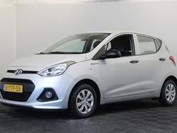 Grijs, metallic lak Gebruikt 2014 Hyundai i10 Hatchback | € 5.450 (Eerlijke prijs)