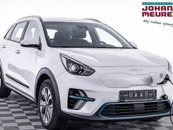Wit Gebruikt 2022 Kia e-Niro 3 SUV | € 19.900