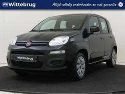 Zwart Gebruikt 2017 Fiat Panda Hatchback | € 9.425 (Eerlijke prijs)