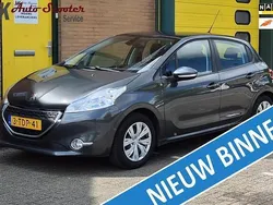 Grijs Gebruikt 2014 Peugeot 208 Envy Hatchback | € 5.250 (Eerlijke prijs)