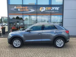 Grijs Gebruikt 2020 VW T-Roc Business SUV | € 20.500 (Goede deal)