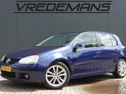 Blauw, metallic lak Gebruikt 2008 VW Golf VI Trendline Hatchback | € 2.750 (Eerlijke prijs)