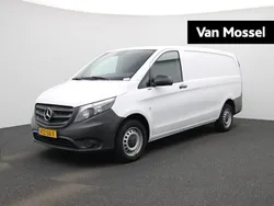 Wit Gebruikt 2023 Mercedes Vito MPV | € 24.900 (Goede deal)