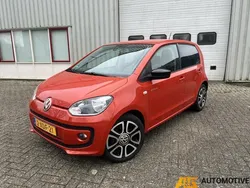Oranje Gebruikt 2014 VW up! Groove Hatchback | € 7.250 (Eerlijke prijs)