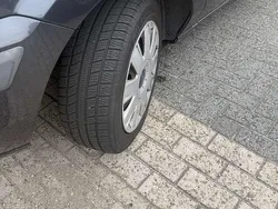 Grijs Gebruikt 2006 Ford Fusion MPV | € 1.300 (Goede deal)