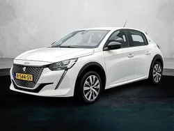 Wit Gebruikt 2023 Peugeot e-208 Active Hatchback | € 20.628 (Eerlijke prijs)