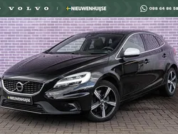 Zwart Gebruikt 2019 Volvo V40 Stationwagen | € 22.694 (Iets duurder)