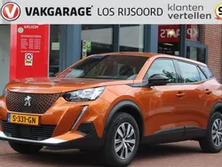 Oranje Gebruikt 2023 Peugeot e-2008 Active SUV | € 18.785