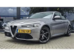 Grijs Gebruikt 2018 Alfa Romeo Giulia Veloce Sedan | € 18.800 (Super prijs)