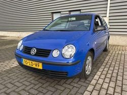 Blauw Gebruikt 2002 VW Polo Hatchback | € 1.850 (Eerlijke prijs)
