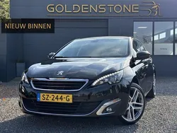 Zwart Gebruikt 2017 Peugeot 308 Allure Hatchback | € 8.949 (Goede deal)