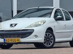 Wit Gebruikt 2011 Peugeot 206+ Hatchback | € 2.444 (Goede deal)