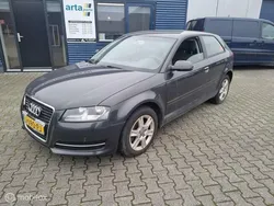 Grijs Gebruikt 2011 Audi A3 Attraction Hatchback | € 3.450 (Super prijs)