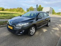 Grijs Gebruikt 2010 Renault Mégane GrandTour Dynamique Stationwagen | € 3.500 (Eerlijke prijs)