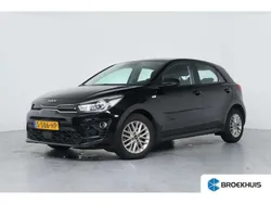 Zwart Gebruikt 2023 Kia Rio Hatchback | € 17.900 (Eerlijke prijs)