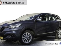 Grijs, metallic lak Gebruikt 2016 Renault Kadjar Zen SUV | € 9.945 (Duur)