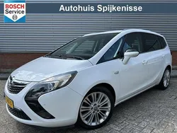 Wit Gebruikt 2016 Opel Zafira Tourer MPV | € 9.950 (Iets duurder)
