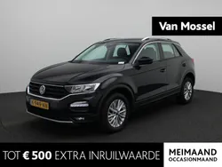 Zwart Gebruikt 2021 VW T-Roc Business SUV | € 19.900 (Goede deal)