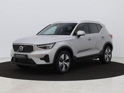 Grijs Gebruikt 2023 Volvo XC40 Core SUV | € 33.700 (Super prijs)