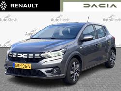 Hatchback Gebruikt 2024 Dacia Sandero Expression Hatchback | € 17.450 (Eerlijke prijs)