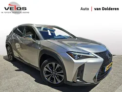 Grijs, metallic lak Gebruikt 2021 Lexus UX Sport Line SUV | € 31.950 (Super prijs)