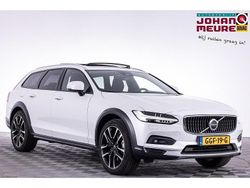Wit Gebruikt 2023 Volvo V90 CC Pro Stationwagen | € 49.990