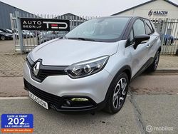 Grijs Gebruikt 2016 Renault Captur Dynamique SUV | € 12.495 (Goede deal)
