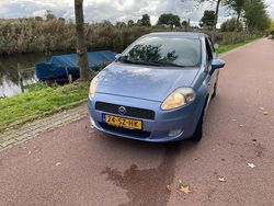 Blauw Gebruikt 2006 Fiat Grande Punto Hatchback | € 1.450 (Eerlijke prijs)
