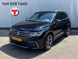 Zwart, metallic lak Gebruikt 2021 VW Tiguan R-line SUV | € 36.995 (Eerlijke prijs)