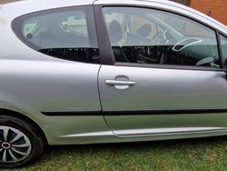 Grijs Gebruikt 2010 Peugeot 207 Coupé | € 4.500 (Eerlijke prijs)