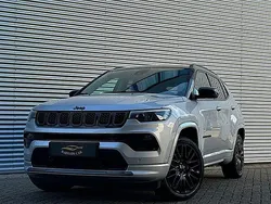 Grijs Gebruikt 2022 Jeep Compass Limited SUV | € 21.900 (Goede deal)