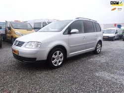 Grijs Gebruikt 2006 VW Touran MPV | € 2.099 (Eerlijke prijs)
