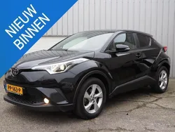 Zwart Gebruikt 2017 Toyota C-HR SUV | € 16.950 (Eerlijke prijs)