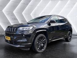 Zwart Gebruikt 2022 Jeep Compass SUV | € 21.940 (Goede deal)