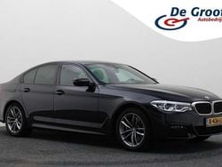 Zwart Gebruikt 2019 BMW 530e Executive Sedan | € 28.950 (Goede deal)