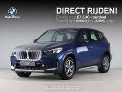 Blauw, metallic lak Nieuw 2025 BMW iX1 Shadowline SUV | € 54.181 (Eerlijke prijs)