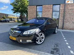 Zwart Gebruikt 2009 Opel Insignia Sport Hatchback | € 4.750 (Iets duurder)