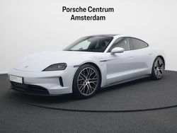 Grijs Gebruikt 2024 Porsche Taycan Sedan | € 99.950