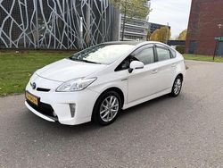 Wit Gebruikt 2014 Toyota Prius Hatchback | € 8.750