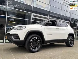 Wit Gebruikt 2023 Jeep Compass Trailhawk SUV | € 27.950 (Goede deal)