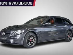 Grijs, metallic lak Gebruikt 2020 Mercedes C300e Premium Plus Stationwagen | € 29.995 (Iets duurder)