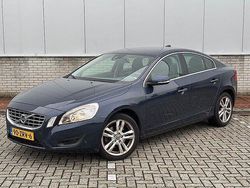 Gebruikt 2010 Volvo S60 Momentum Sedan | € 13.995 (Eerlijke prijs)