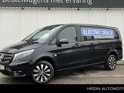 Zwart Nieuw 2025 Mercedes e-Vito MPV | € 47.500