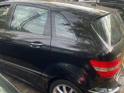 Zwart Gebruikt 2006 Mercedes B170 MPV | € 3.600 (Super prijs)