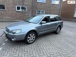 Grijs Gebruikt 2007 Subaru Outback Comfort SUV | € 2.950 (Goede deal)